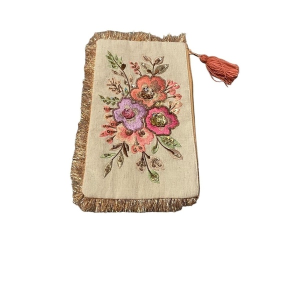 Women’s Embroidered Floral Cosmetic Beige Clutch - Picture 2 of 5